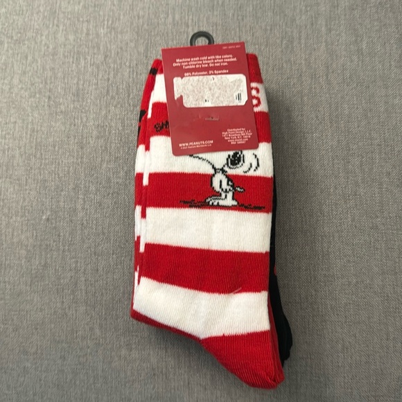 Snoopy crew socks - Picture 3 of 4